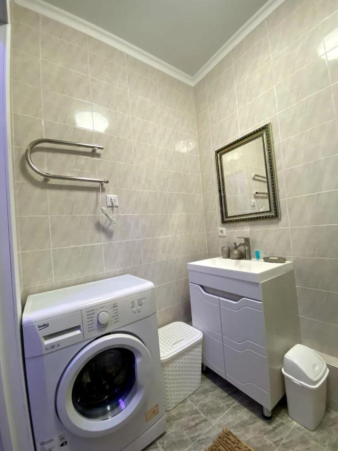 Medinahotelkz, # 63, Вид На Горы, 15 Мин Пешком До Арбата, Halal Almatı Dış mekan fotoğraf